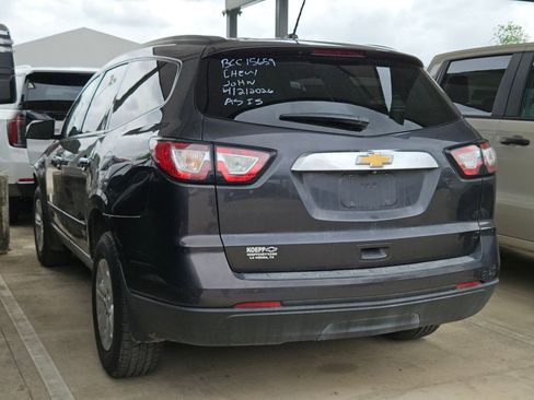 Used 2015 Chevrolet Traverse LS image 4