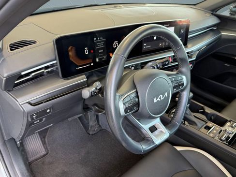 Used 2025 Kia K5 GT-Line w/ GT-Line Premium Package FWD image 4