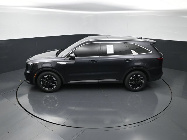 Used 2025 Kia Sorento S w/ Panoramic Sunroof Package FWD image 26