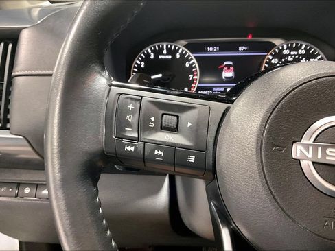 Used 2022 Nissan Pathfinder SL w/ SL Premium Package FWD image 25