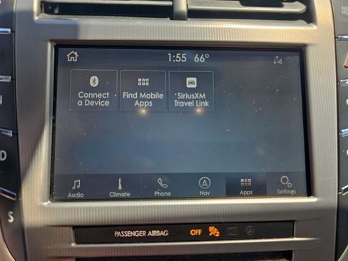 Used 2019 Lincoln MKZ Reserve w/ Luxury Package AWD/4WD image 21
