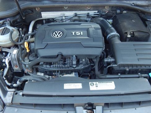Used 2017 Volkswagen Golf Alltrack AWD/4WD image 17