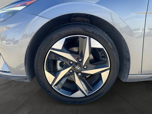 Certified 2023 Hyundai Elantra SEL w/ Convenience Package image 14