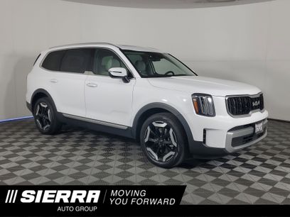 Used 2024 Kia Telluride EX w/ EX Captain's Chair Package