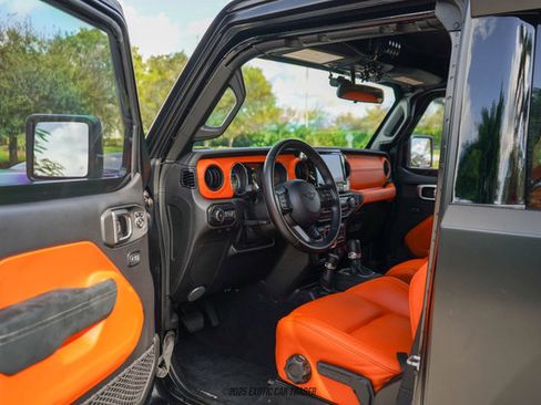Used 2021 Jeep Wrangler Unlimited Sport AWD/4WD image 16