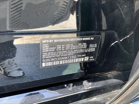 Used 2022 BMW X7 xDrive40i w/ Premium Package image 32