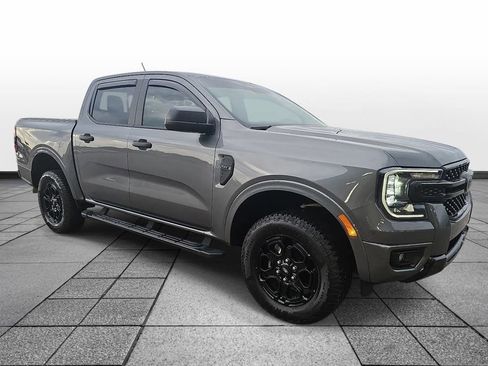 Used 2025 Ford Ranger XLT w/ Equipment Group 301A High AWD/4WD image 3