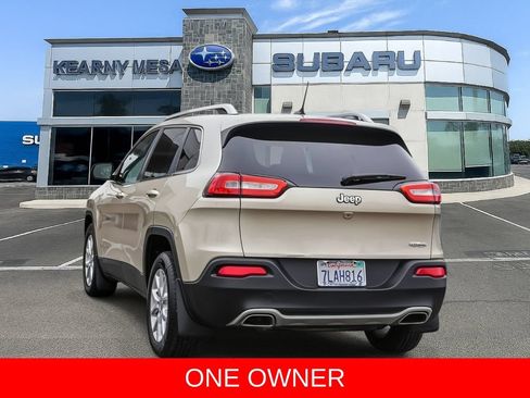 Used 2015 Jeep Cherokee Latitude w/ Comfort/Convenience Group FWD image 4