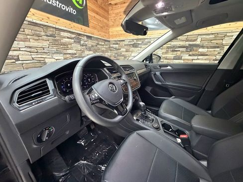 Used 2020 Volkswagen Tiguan SEL image 10