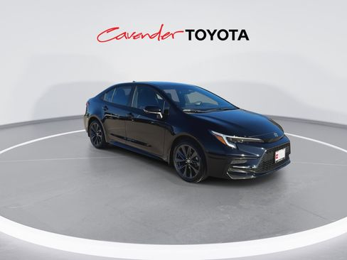 Certified 2026 Toyota Corolla SE image 2