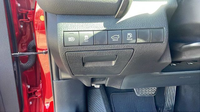 Used 2021 Toyota Camry XSE w/ Carpet Mat Package (TMS) FWD image 28