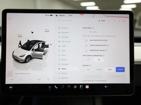 Used 2024 Tesla Model Y Long Range AWD/4WD image 60
