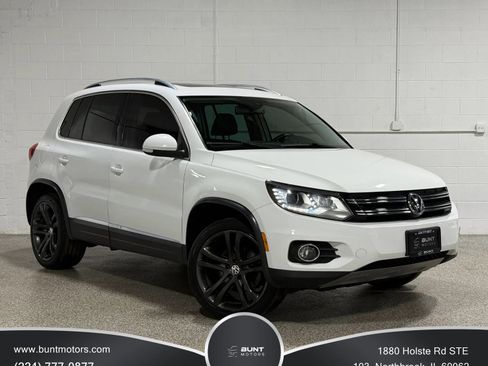 Used 2017 Volkswagen Tiguan SEL image 1