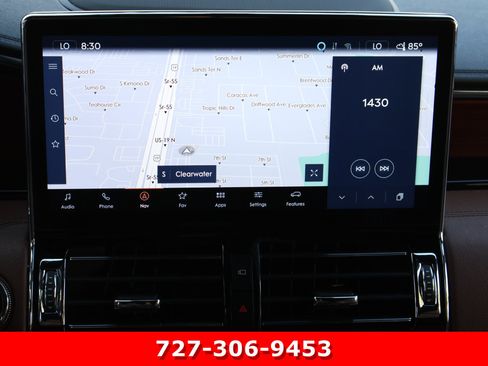 Used 2023 Lincoln Navigator L Reserve RWD image 3