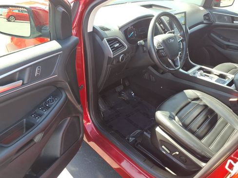 Used 2024 Ford Edge SEL AWD/4WD image 10