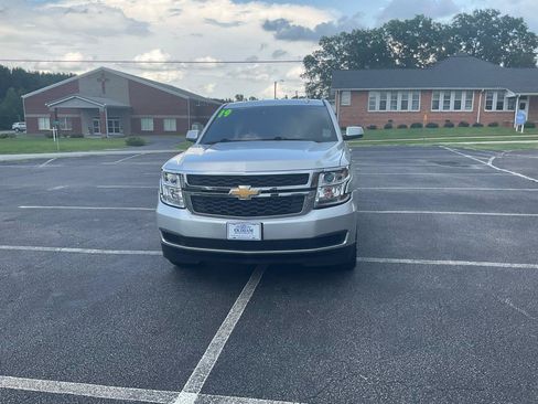 Used 2019 Chevrolet Tahoe LT AWD/4WD image 15