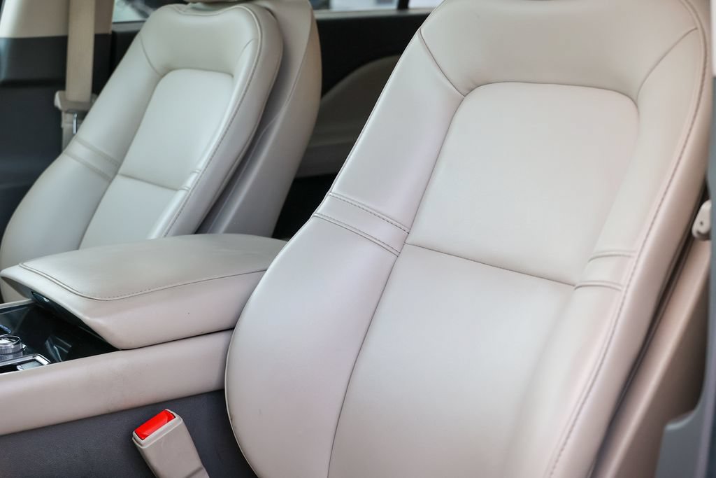 Certified 2022 Lincoln Aviator AWD w/ Premium Package image 33