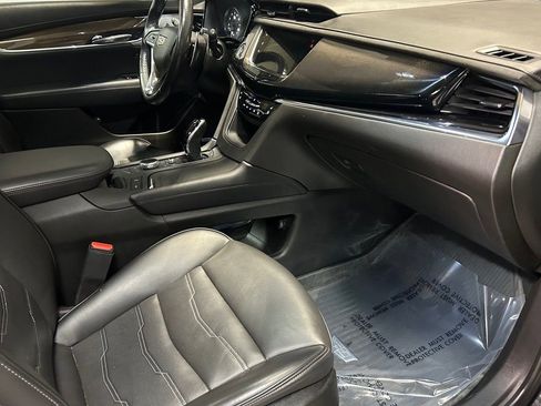 Used 2023 Cadillac XT6 Sport w/ Platinum Package image 19