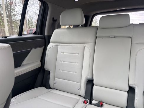 Used 2024 Hyundai Santa Fe Limited image 12