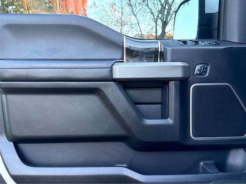 Used 2018 Ford F150 Raptor w/ Equipment Group 802A Luxury image 17