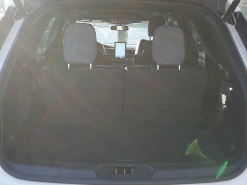 Certified 2022 Ford Explorer ST w/ Equipment Group 401A image 23