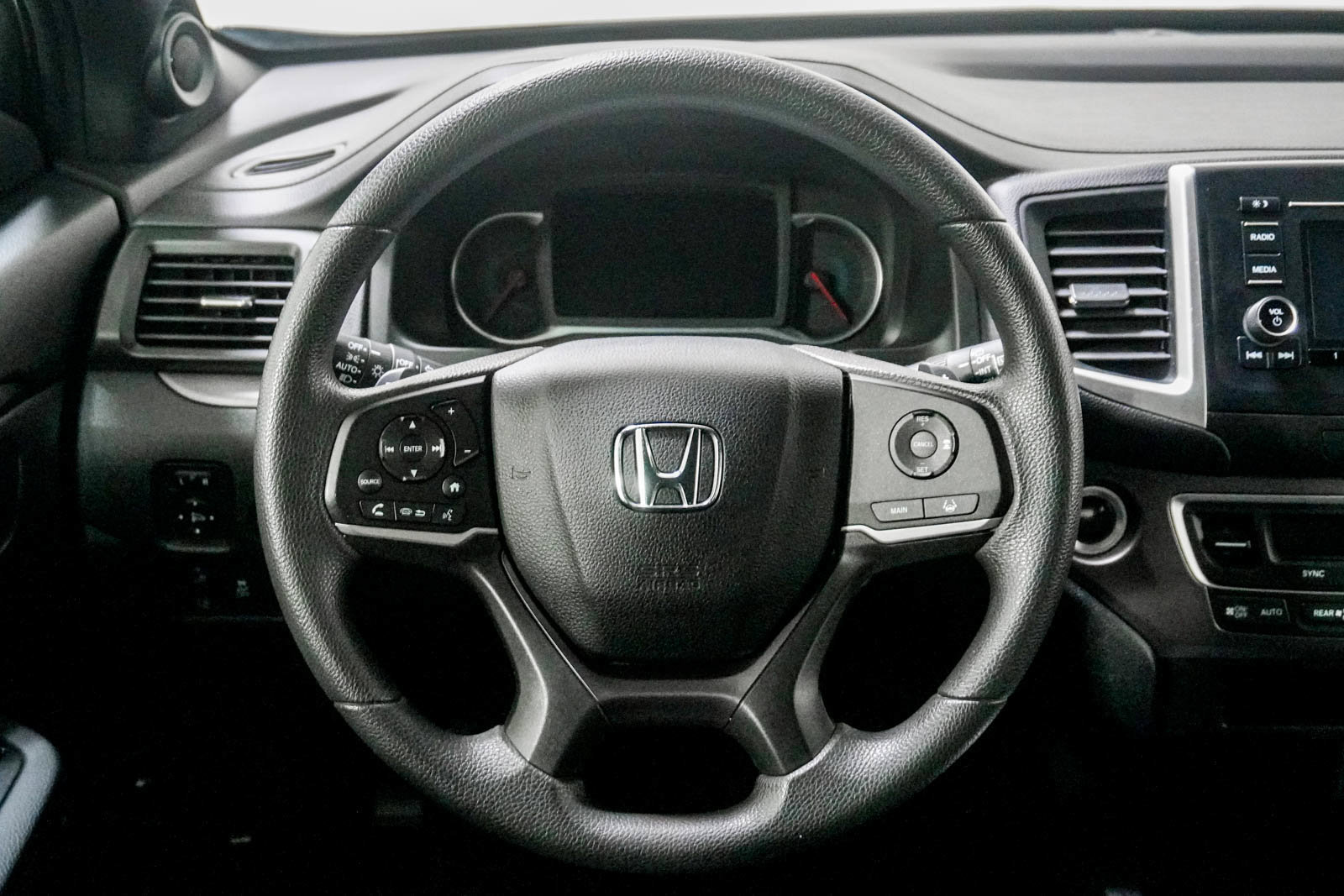 Used 2020 Honda Passport Sport image 21