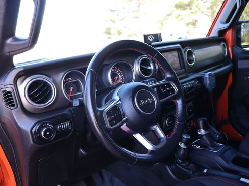 Used 2018 Jeep Wrangler Unlimited Rubicon image 15