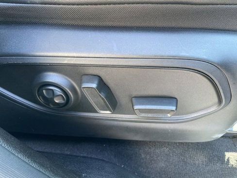 Used 2021 Jeep Grand Cherokee L Limited image 11