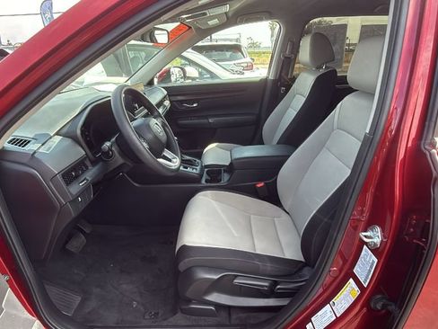 Used 2023 Honda CR-V LX image 17
