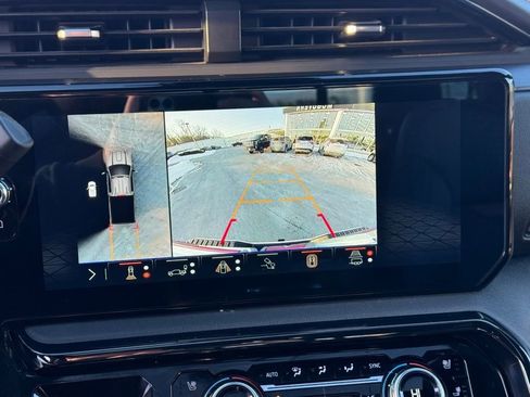 Used 2024 GMC Sierra 3500 AT4 w/ AT4 Preferred Package image 2