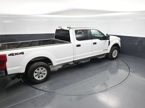 Used 2021 Ford F250 XLT w/ XLT Value Package AWD/4WD image 38