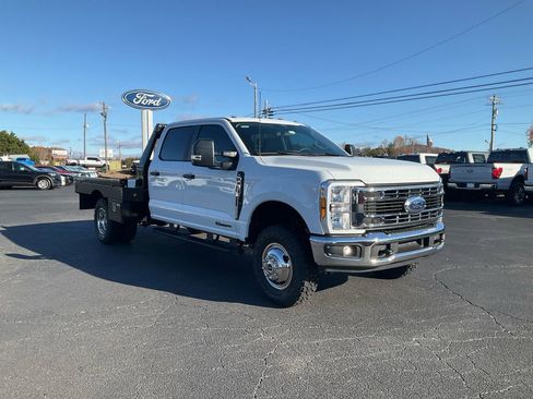 New 2026 Ford F350 XL w/ XL Chrome Package AWD/4WD image 3
