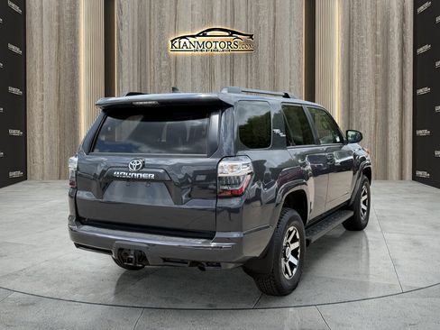 Used 2024 Toyota 4Runner TRD Off-Road image 7