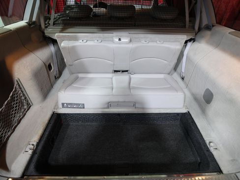 Used 2005 Mercedes-Benz E 320 Wagon image 25