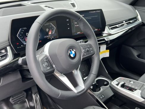 Certified 2025 BMW X1 xDrive28i w/ Technology Package image 13
