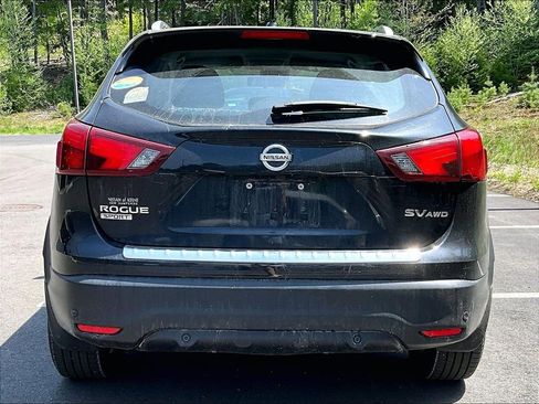 Used 2019 Nissan Rogue Sport SV w/ All-Weather Package AWD/4WD image 5