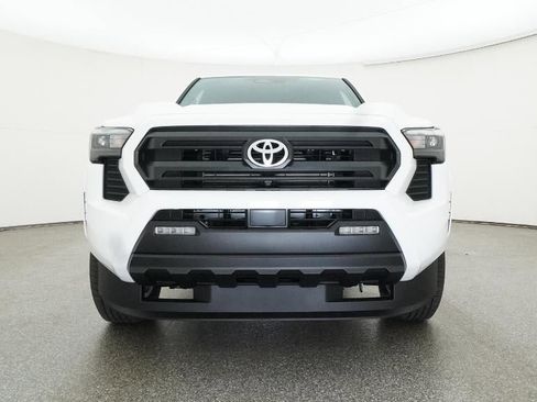 New 2026 Toyota Tacoma SR5 image 31