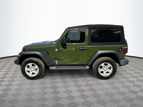 Used 2021 Jeep Wrangler Sport AWD/4WD image 9