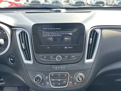 Used 2024 Chevrolet Malibu LT image 24