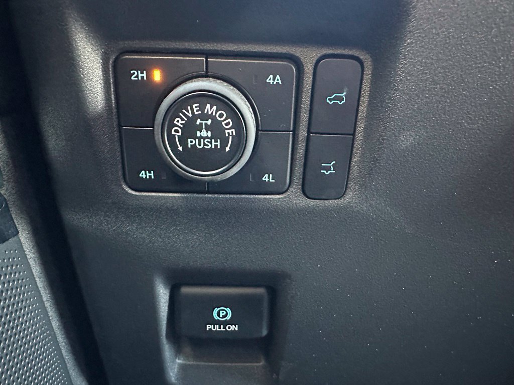 Used 2025 Ford Expedition Tremor AWD/4WD image 21