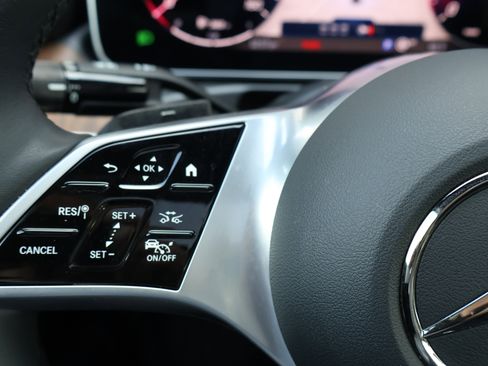 Certified 2025 Mercedes-Benz C 300 Sedan image 34