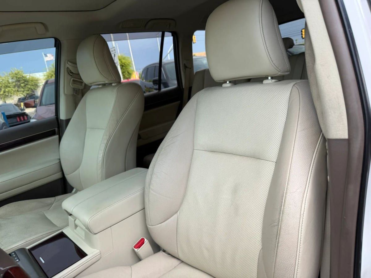 Used 2014 Lexus GX 460 w/ Premium Package AWD/4WD image 42