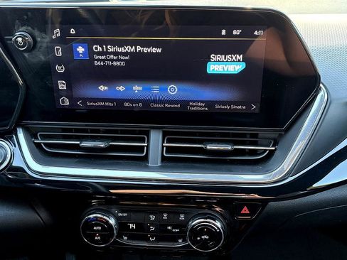 Certified 2024 Chevrolet Trax RS w/ Sunroof Package image 23