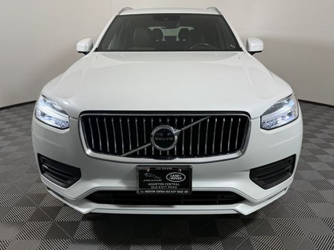 Used 2022 Volvo XC90 T6 Momentum w/ Protection Package Premier AWD/4WD image 6