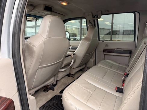 Used 2008 Ford F350 Lariat image 7