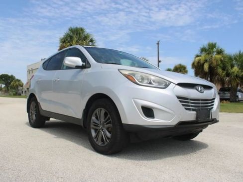 Used 2015 Hyundai Tucson GLS w/ Option Group 02 FWD image 21
