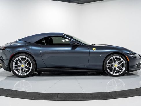 Used 2024 Ferrari Roma Spider RWD image 36