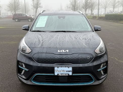 Used 2022 Kia Niro EX w/ Cold Weather Package image 3