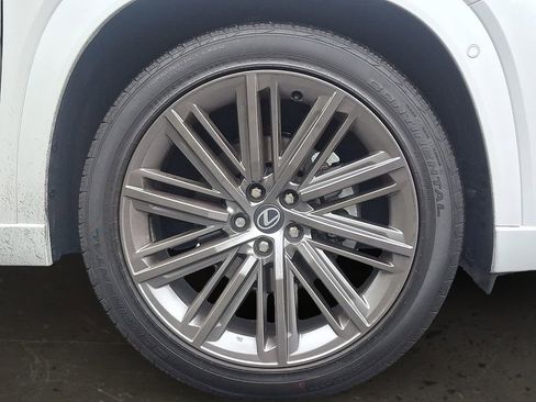 Used 2026 Lexus TX 350 AWD w/ Technology Package image 9