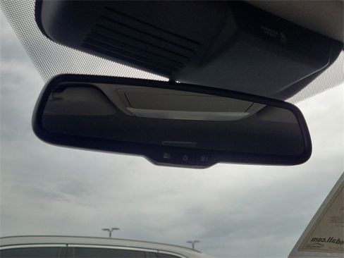 Used 2022 Mitsubishi Outlander SEL image 25